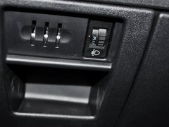 标致3008 2013款 2.0L 自动 潮流版 5座