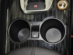 标致3008 2013款 2.0L 自动 潮流版 5座