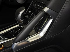 标致3008 2013款 2.0L 自动 潮流版 5座
