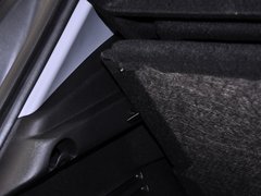 标致3008 2013款 2.0L 自动 潮流版 5座