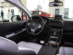 标致3008 2013款 1.6T 自动 THP罗兰•加洛斯版
