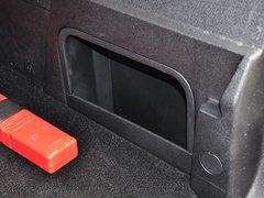 标致3008 2013款 1.6T 自动 THP罗兰•加洛斯版