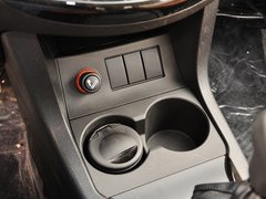 陆风X5 2013款 2.0T 手动 两驱创领版 5座