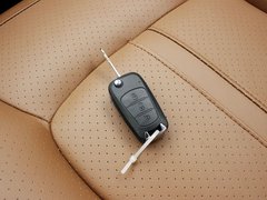 陆风X5 2013款 2.0T 手动 两驱创领版 5座