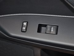 雷克萨斯CT 2013款 200h 1.8 CVT 精英版
