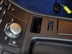 雷克萨斯CT 2013款 200h 1.8 CVT 精英版