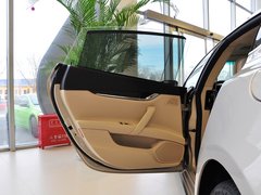 玛莎拉蒂  3.0T 左后车门正视图