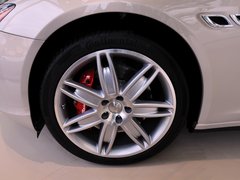 总裁 2013款 3.0T 标准型
