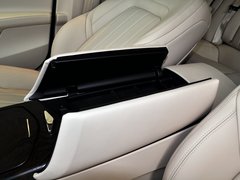 总裁 2013款 3.0T 标准型