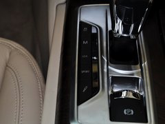 总裁 2013款 3.0T 标准型