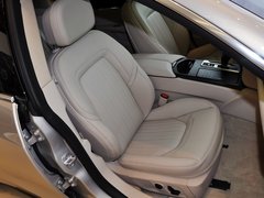 总裁 2013款 3.0T 标准型