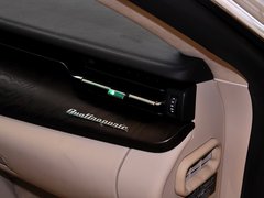 总裁 2013款 3.0T 标准型