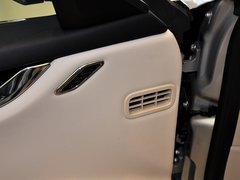 总裁 2013款 3.0T 标准型