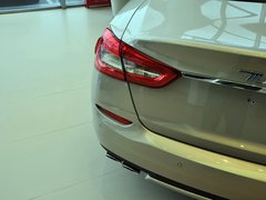 总裁 2013款 3.0T 标准型