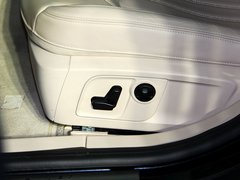 总裁 2013款 3.8T 标准型