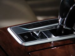 总裁 2013款 3.8T 标准型