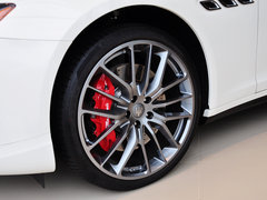 总裁 2013款 3.8T 标准型