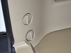 日产ZN厢式车 2013款 2.4L 手动 两驱标准型KA24