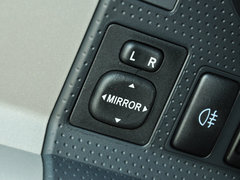 FJ酷路泽 2013款 4.0L 自动 5座