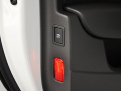 奥迪S6 2013款 4.0T DCT 