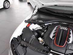 奥迪S6 2013款 4.0T DCT 
