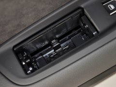 奥迪S6 2013款 4.0T DCT 