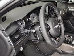 奥迪S6 2013款 4.0T DCT 