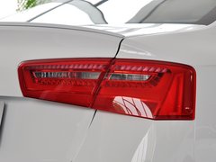 奥迪S6 2013款 4.0T DCT 