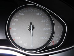 奥迪S7 2013款 4.0T DCT 