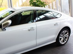 奥迪S7 2013款 4.0T DCT 