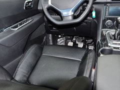 标致3008 2013款 2.0L 手动 经典版 5座