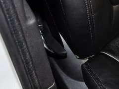 标致3008 2013款 2.0L 手动 经典版 5座