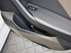 捷达 2013款 1.6L 自动 豪华型