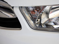 世嘉 2013款 三厢 1.6L 手动 品尚型