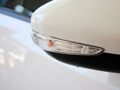 世嘉 2013款 三厢 1.6L 手动 品尚型