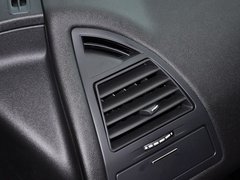 世嘉 2013款 三厢 1.6L 手动 品尚型
