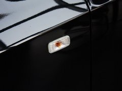 酷威 2013款 2.4L 自动 两驱尊尚版 7座
