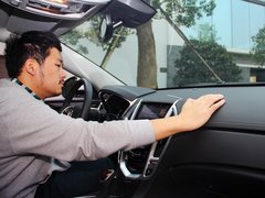 凯迪拉克SRX 2013款 3.6L 自动 旗舰型 5座