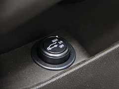 凯迪拉克SRX 2013款 3.6L 自动 旗舰型 5座