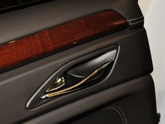 凯迪拉克SRX 2013款 3.0L 自动 精英型 5座