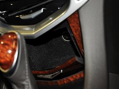凯迪拉克SRX 2013款 3.0L 自动 精英型 5座