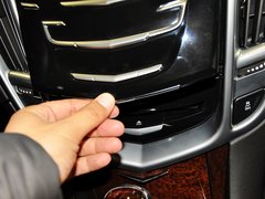 凯迪拉克SRX 2013款 3.0L 自动 精英型 5座