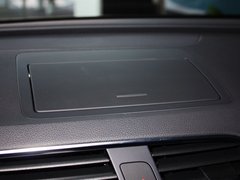 奥迪Q3 2013款 2.0T 35 TFSI quattro舒适型 5座