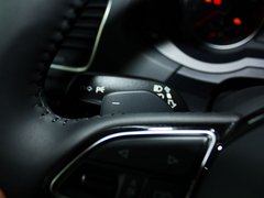 奥迪Q3 2013款 2.0T 35 TFSI quattro舒适型 5座