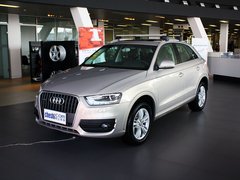 奥迪Q3 2013款 2.0T 35 TFSI quattro舒适型 5座