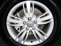 奥迪Q3 2013款 2.0T 35 TFSI quattro舒适型 5座