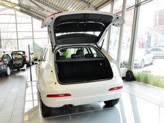 奥迪Q3 2013款 2.0T 35 TFSI quattro舒适型 5座