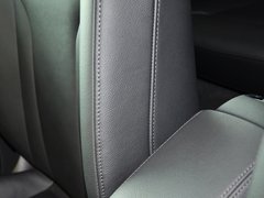 奥迪Q3 2013款 2.0T 35 TFSI quattro舒适型 5座