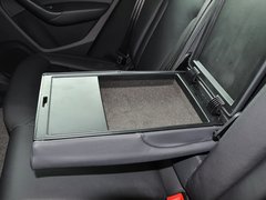 奥迪Q3 2013款 2.0T 35 TFSI quattro舒适型 5座