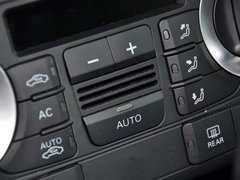 奥迪Q3 2013款 2.0T 35 TFSI quattro舒适型 5座